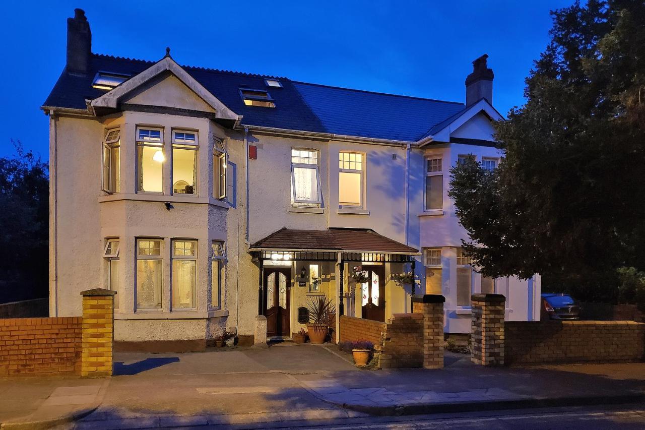 Weaver'S House B And B คาร์ดิฟฟ์ ภายนอก รูปภาพ
