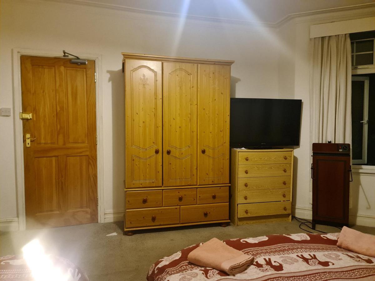 Weaver'S House B And B คาร์ดิฟฟ์ ภายนอก รูปภาพ