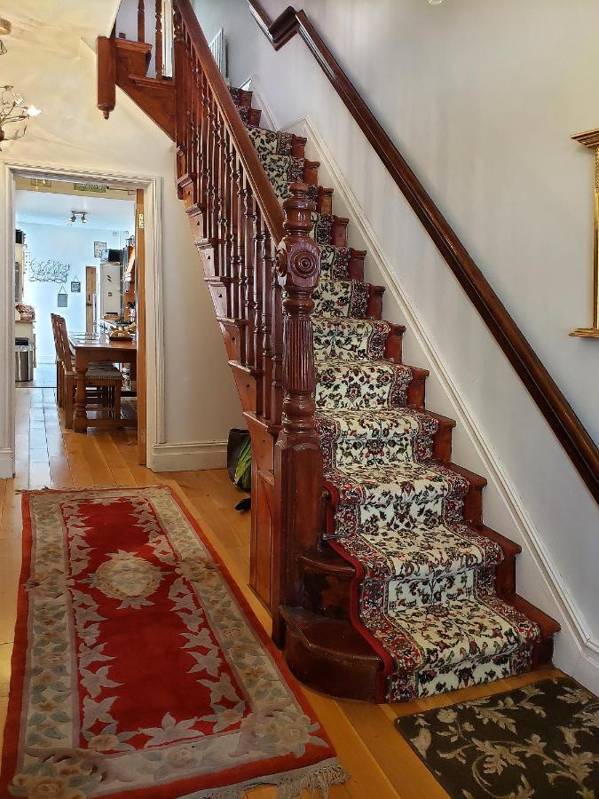 Weaver'S House B And B คาร์ดิฟฟ์ ภายนอก รูปภาพ